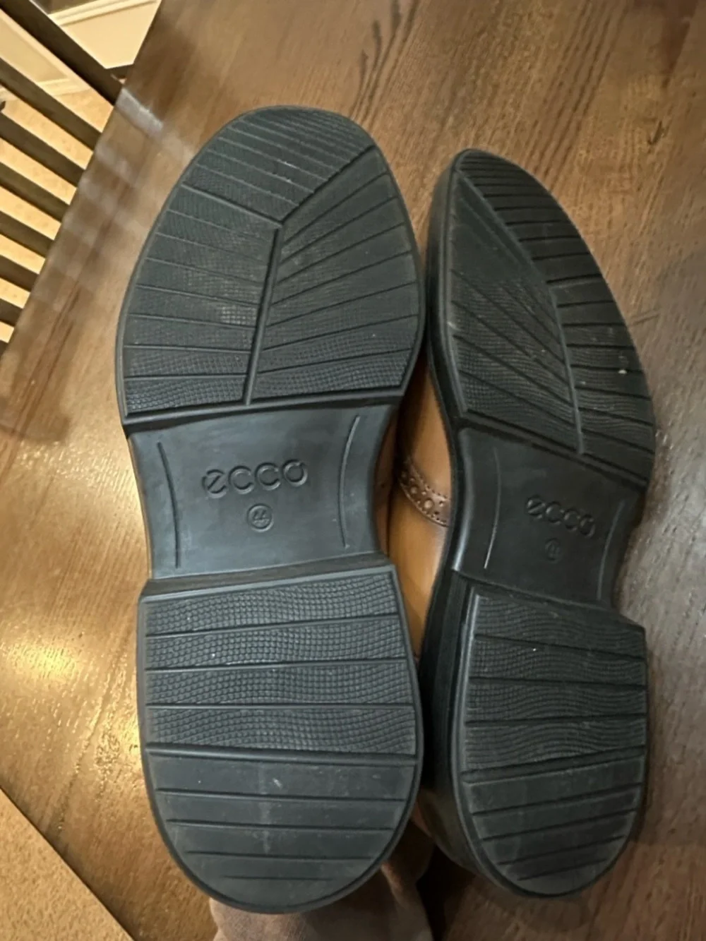 Ecco leather brogue